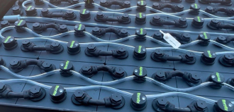 batterie dei carrelli elevatori in estate